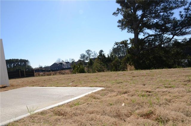 1121 Point Place Drive, Loganville, GA 30052