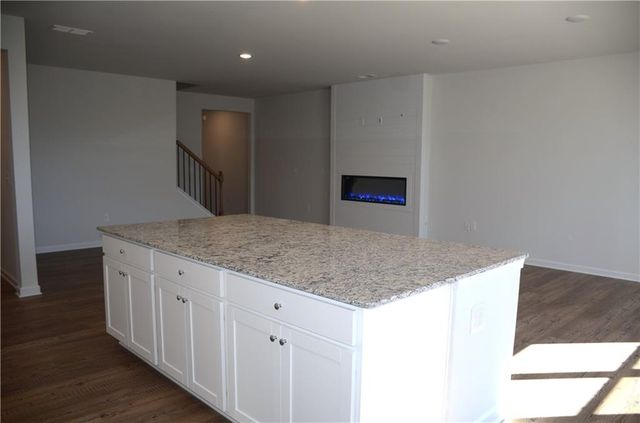 1121 Point Place Drive, Loganville, GA 30052