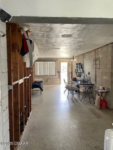 48 Carol Road, Ormond Beach, FL 32176