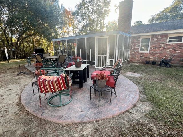 100 Shawnee Drive, Wetumpka, AL 36092