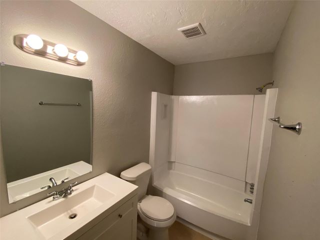 1010 Western Hills Drive, Katy, TX 77450