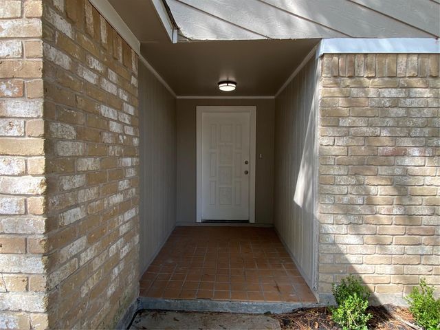 1010 Western Hills Drive, Katy, TX 77450