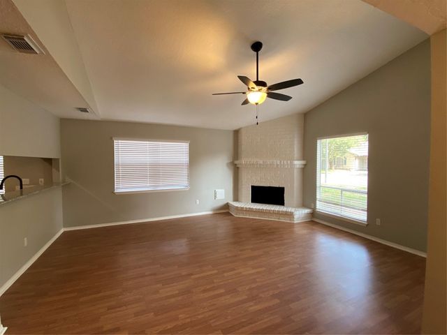 1010 Western Hills Drive, Katy, TX 77450