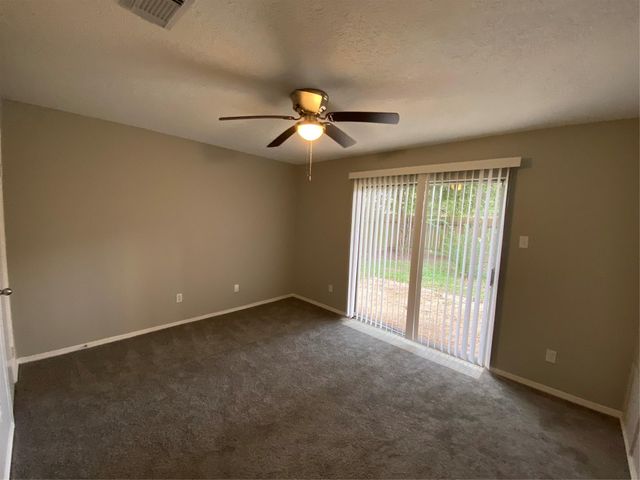 1010 Western Hills Drive, Katy, TX 77450