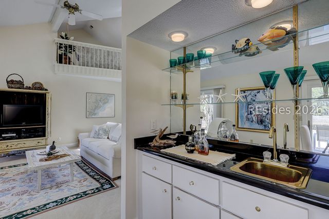 33 Stoney Creek Rd, Hilton Head Island, SC 29928