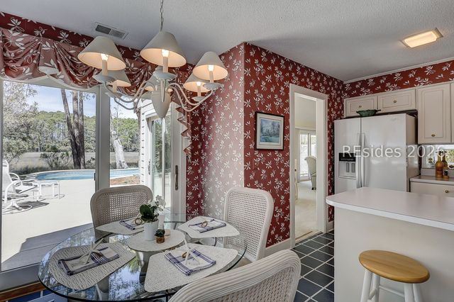 33 Stoney Creek Rd, Hilton Head Island, SC 29928