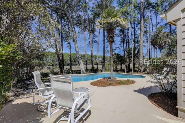 33 Stoney Creek Rd, Hilton Head Island, SC 29928