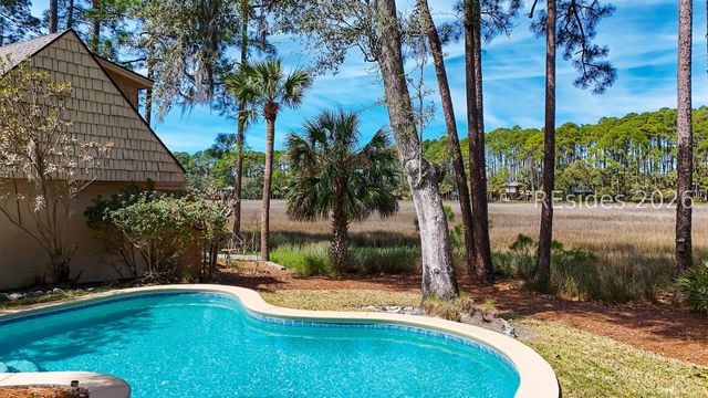 33 Stoney Creek Rd, Hilton Head Island, SC 29928