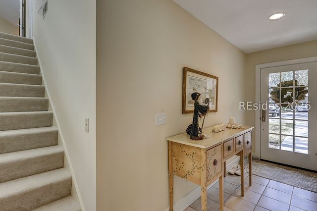 33 Stoney Creek Rd, Hilton Head Island, SC 29928