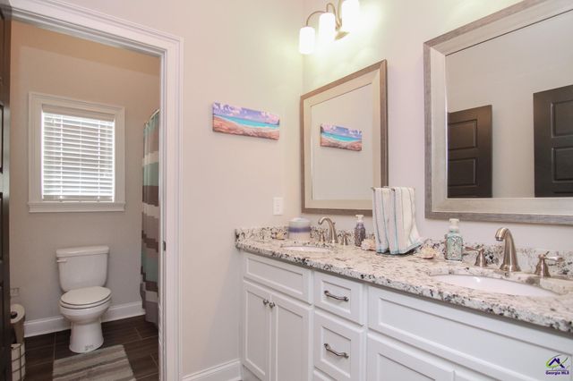 912 Abingdon Cove, Bonaire, GA 31005