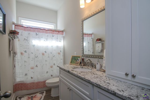 912 Abingdon Cove, Bonaire, GA 31005