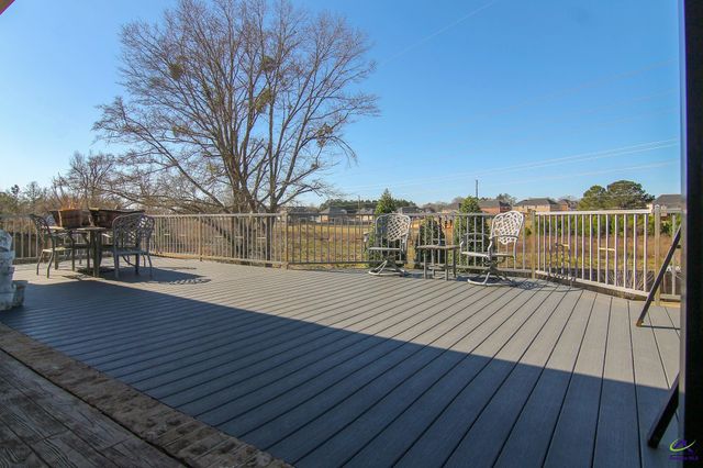 912 Abingdon Cove, Bonaire, GA 31005