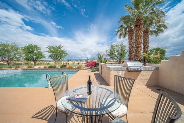 81620 Tiburon Drive, La Quinta, CA 92253