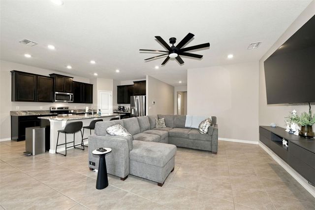 16633 MOONER PLANK CIRCLE, Wimauma, FL 33598