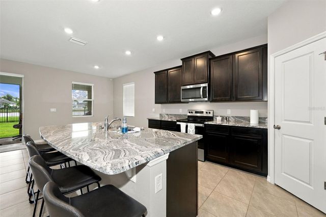 16633 MOONER PLANK CIRCLE, Wimauma, FL 33598