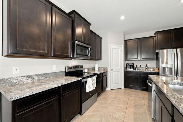 16633 MOONER PLANK CIRCLE, Wimauma, FL 33598