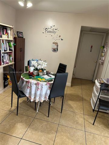 15360 SW 72 Street 21, Miami, FL 33193