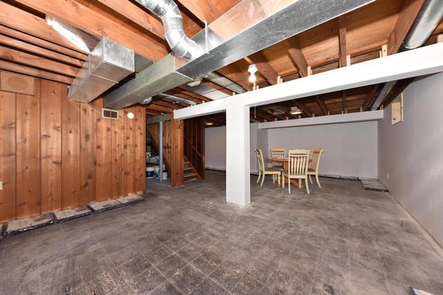 N40W6548 Jackson STREET, Cedarburg, WI 53012