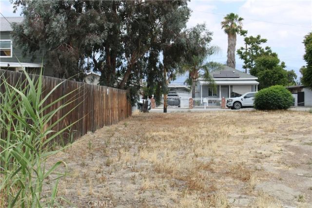 19 Algona, San Jacinto, CA 92583