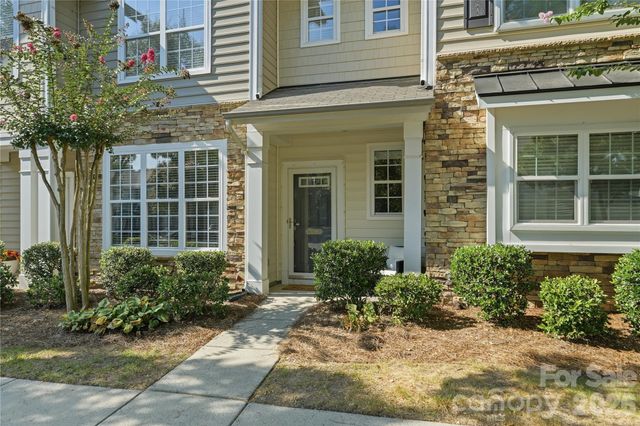 1028 Tabard Lane, Matthews, NC 28104