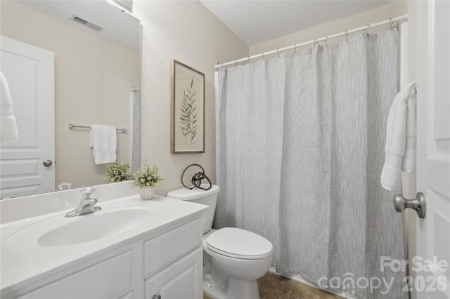 1028 Tabard Lane, Matthews, NC 28104
