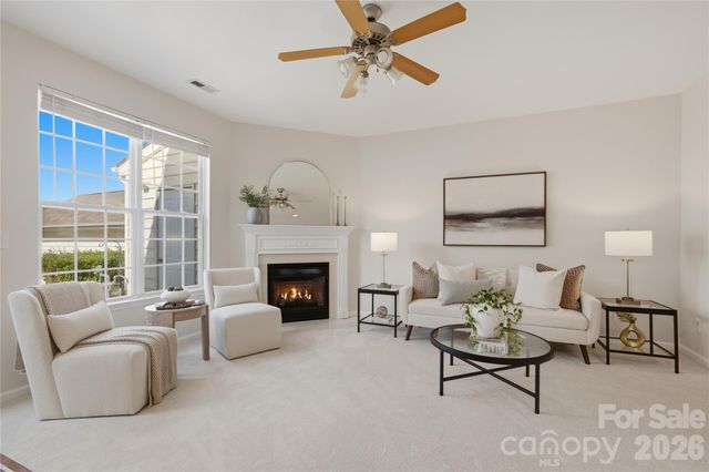 1028 Tabard Lane, Matthews, NC 28104
