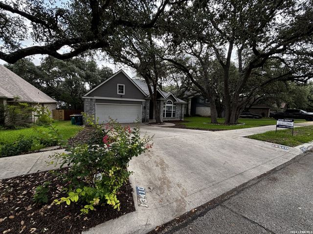 13410 Alcanfor, Universal City, TX 78148