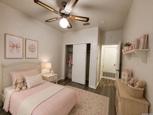 13410 Alcanfor, Universal City, TX 78148