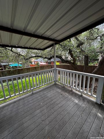 13410 Alcanfor, Universal City, TX 78148
