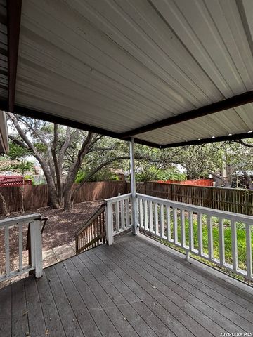 13410 Alcanfor, Universal City, TX 78148