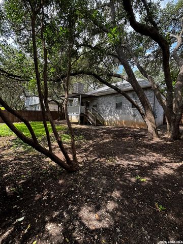 13410 Alcanfor, Universal City, TX 78148