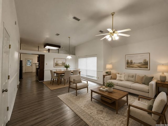 13410 Alcanfor, Universal City, TX 78148