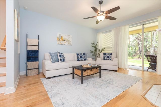 1050 STARKEY ROAD 104, Largo, FL 33771
