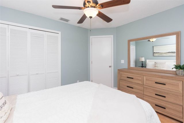 1050 STARKEY ROAD 104, Largo, FL 33771