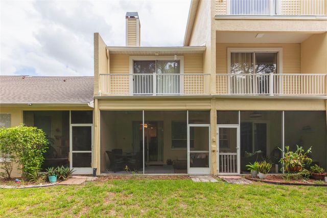 1050 STARKEY ROAD 104, Largo, FL 33771