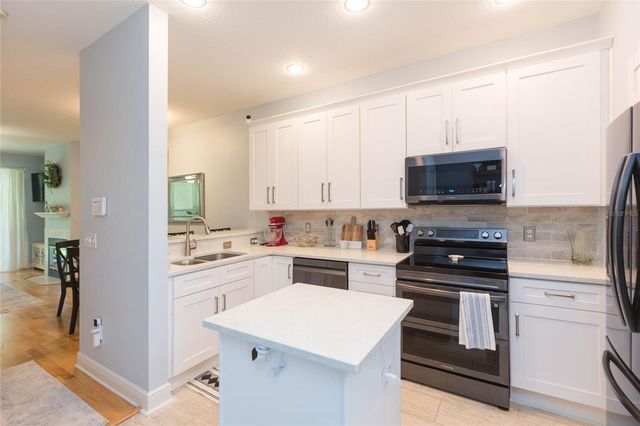 1050 STARKEY ROAD 104, Largo, FL 33771