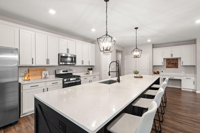 14130 Heritage Way, Cedar Lake, IN 46303