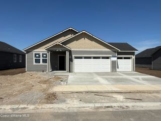 5339 E Aquila Ave, Post Falls, ID 83854