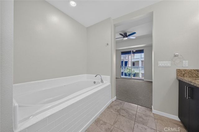 21 Gramercy, Irvine, CA 92612