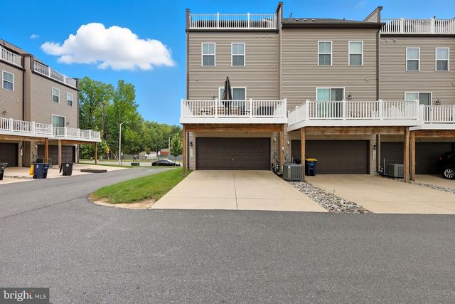 9610 PRINCE PL, Upper Marlboro, MD 20774