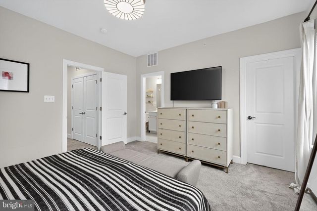 9610 PRINCE PL, Upper Marlboro, MD 20774