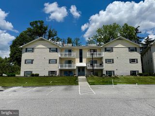 1 WARREN LODGE CT #2D, Cockeysville, MD 21030