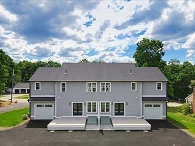 37L Poquanticut Ave L, Easton, MA 02356
