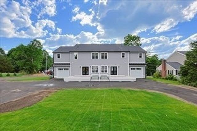 37L Poquanticut Ave L, Easton, MA 02356