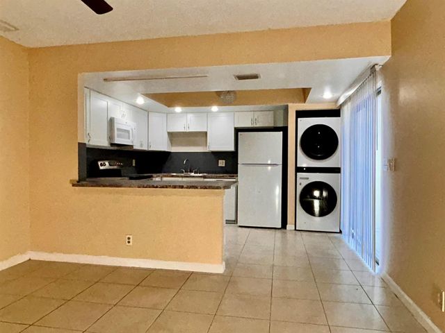11983 Shakerwood Lane, Wellington, FL 33414