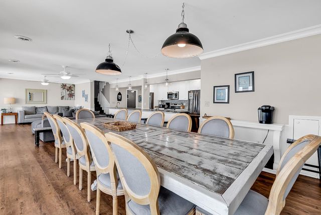 306 S Waccamaw Dr., Garden City Beach, SC 29576