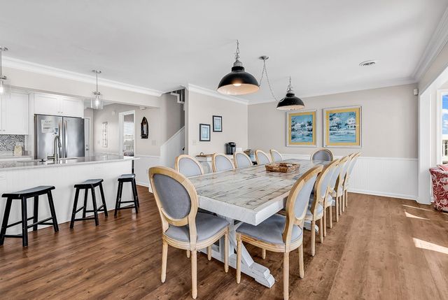 306 S Waccamaw Dr., Garden City Beach, SC 29576