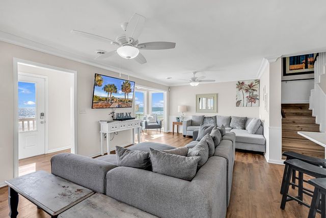 306 S Waccamaw Dr., Garden City Beach, SC 29576