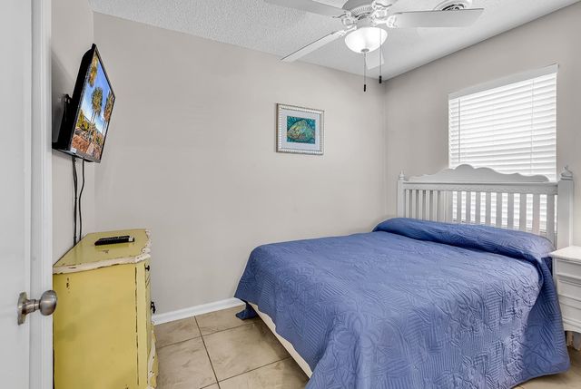 306 S Waccamaw Dr., Garden City Beach, SC 29576