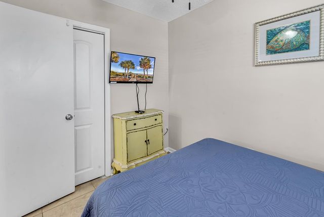 306 S Waccamaw Dr., Garden City Beach, SC 29576